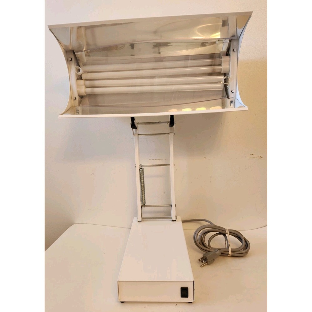 Sadelite Northern Light Technologies SAD Therapy Sun Lamp Made In Canada Works